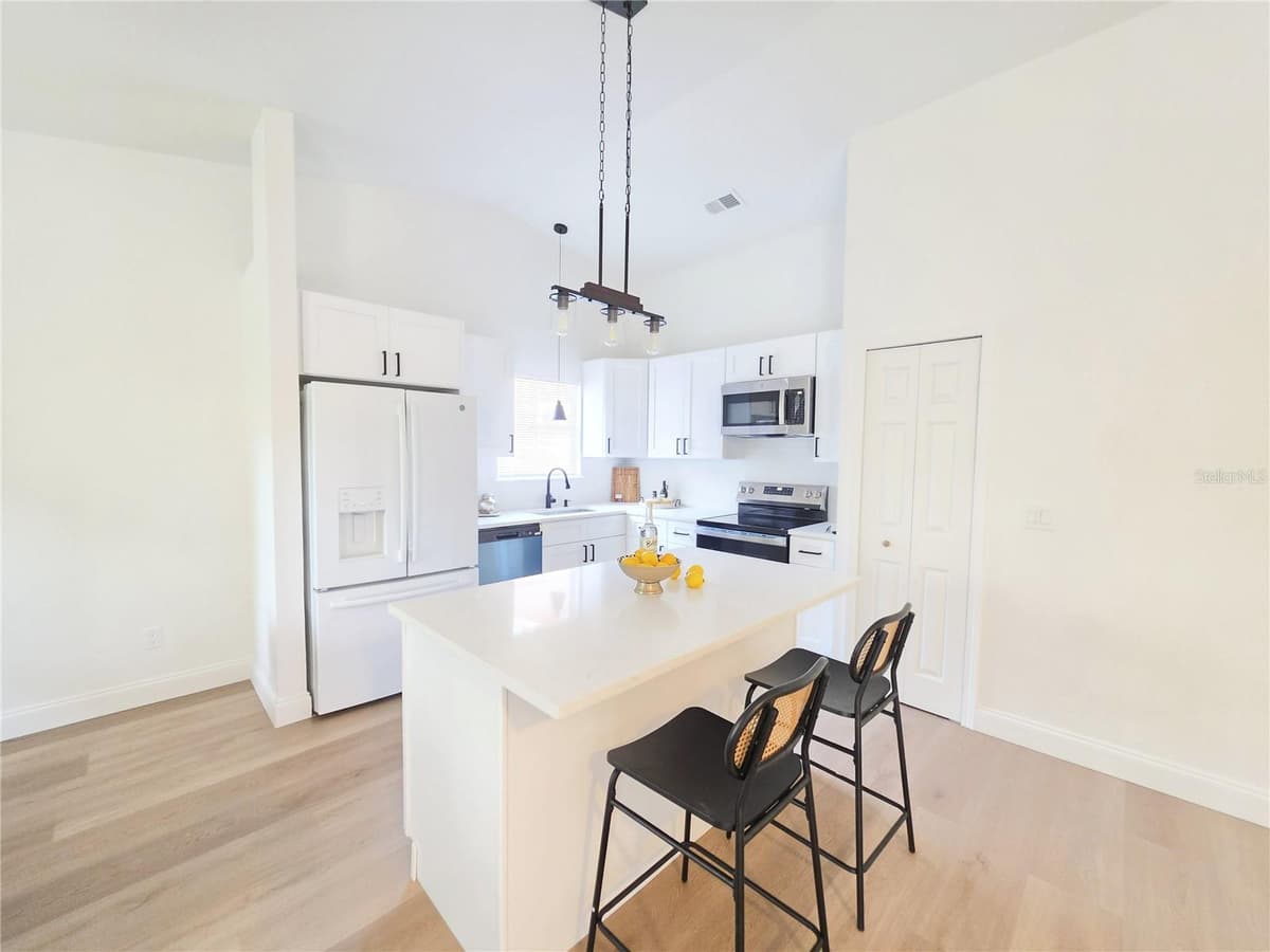 850 ARIES ROAD — photo 18 of 43