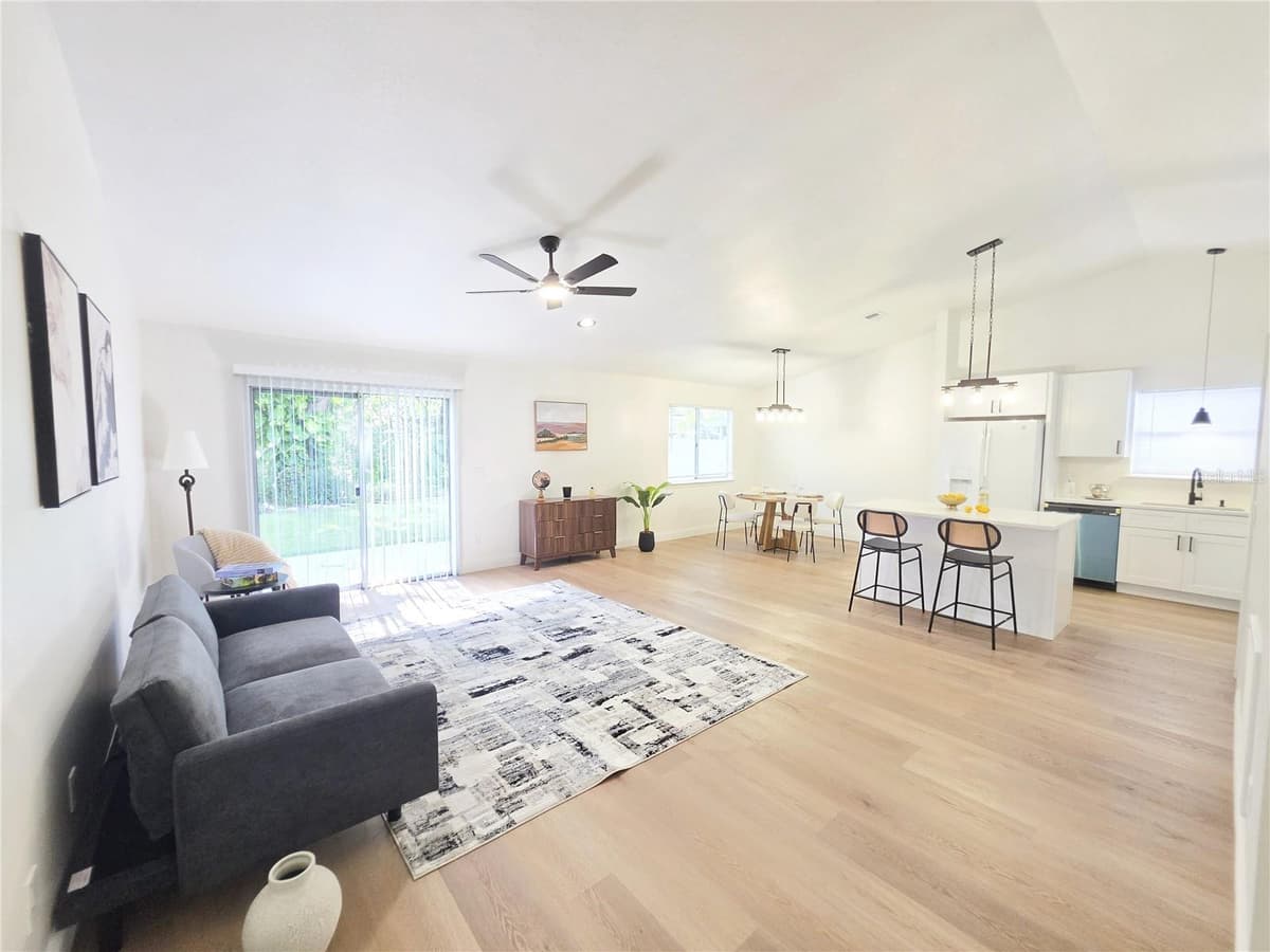 850 ARIES ROAD — photo 11 of 43