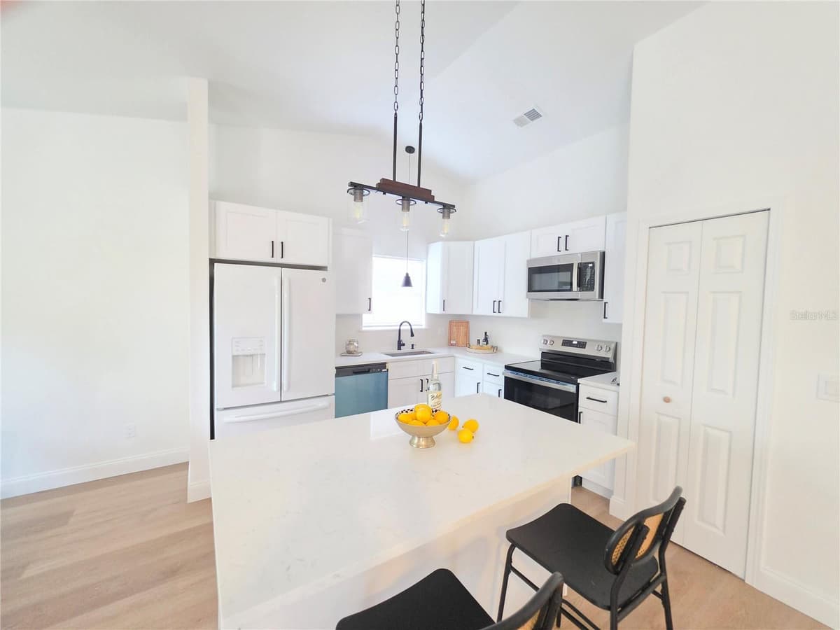 850 ARIES ROAD — photo 17 of 43
