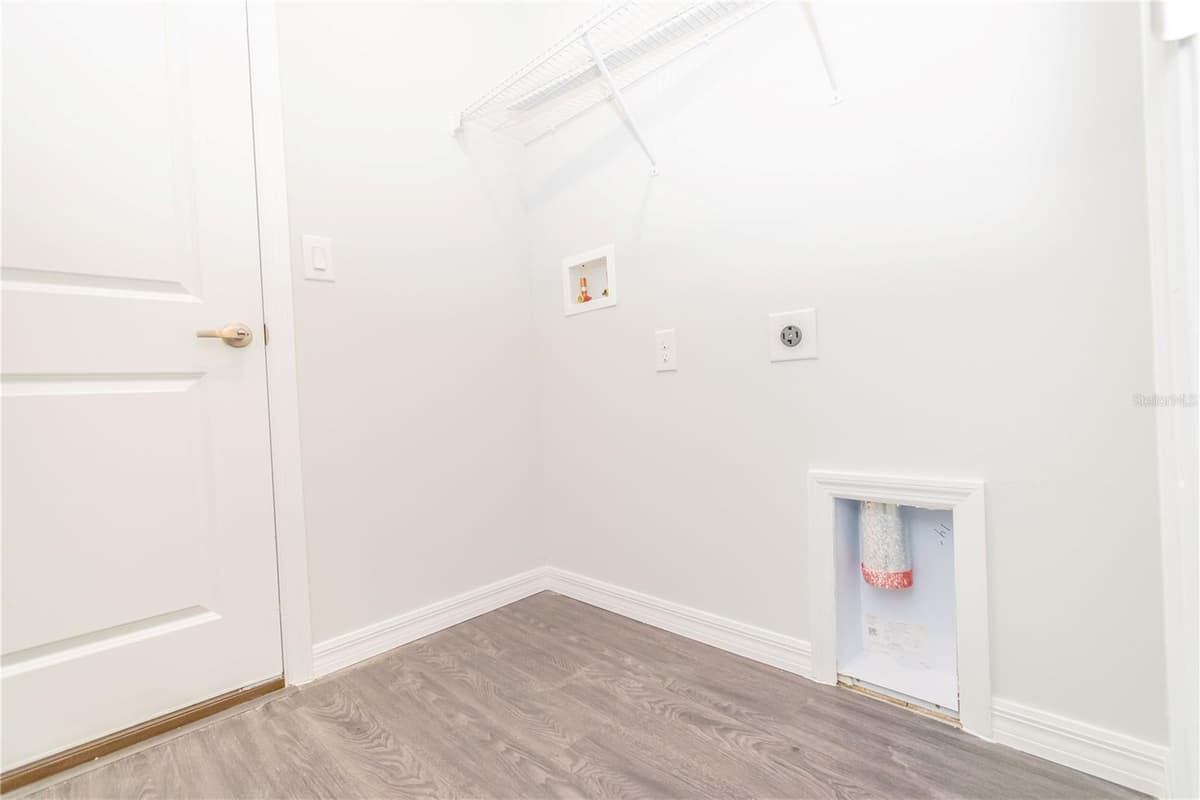 1348 PALAU STREET — photo 14 of 50