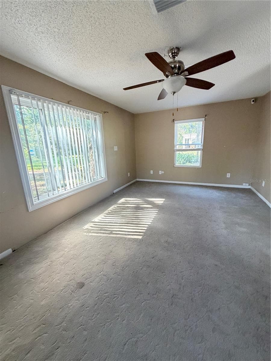 10596 RUTGERS ROAD — photo 4 of 31