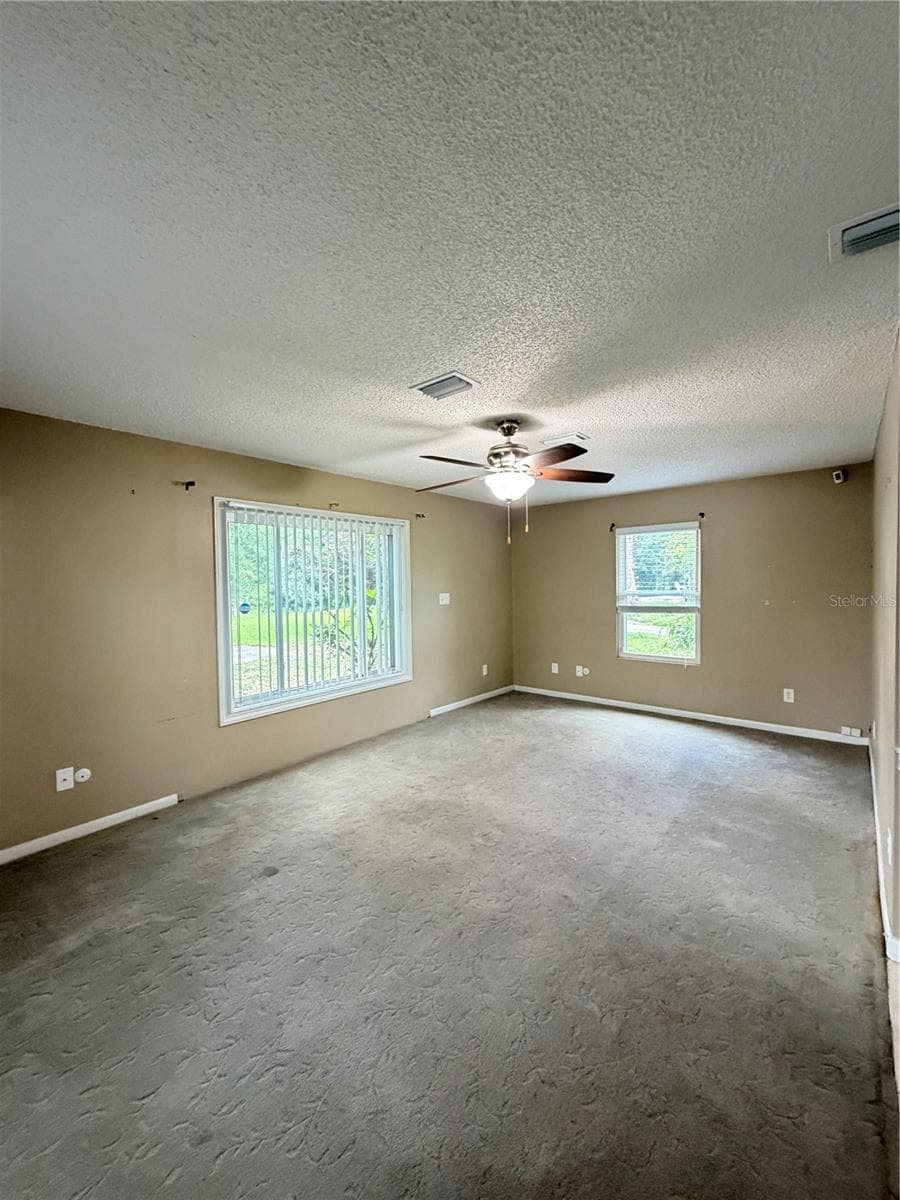 10596 RUTGERS ROAD — photo 16 of 31
