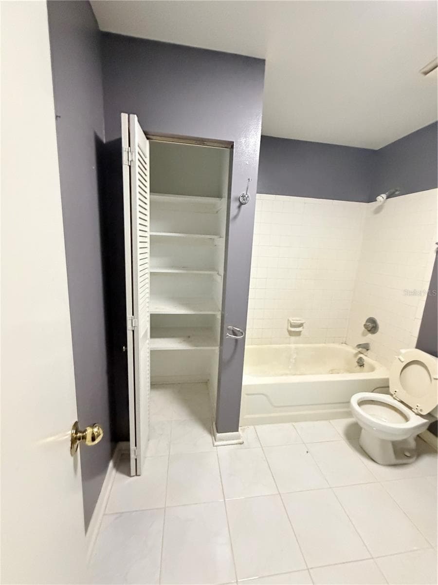10596 RUTGERS ROAD — photo 17 of 31