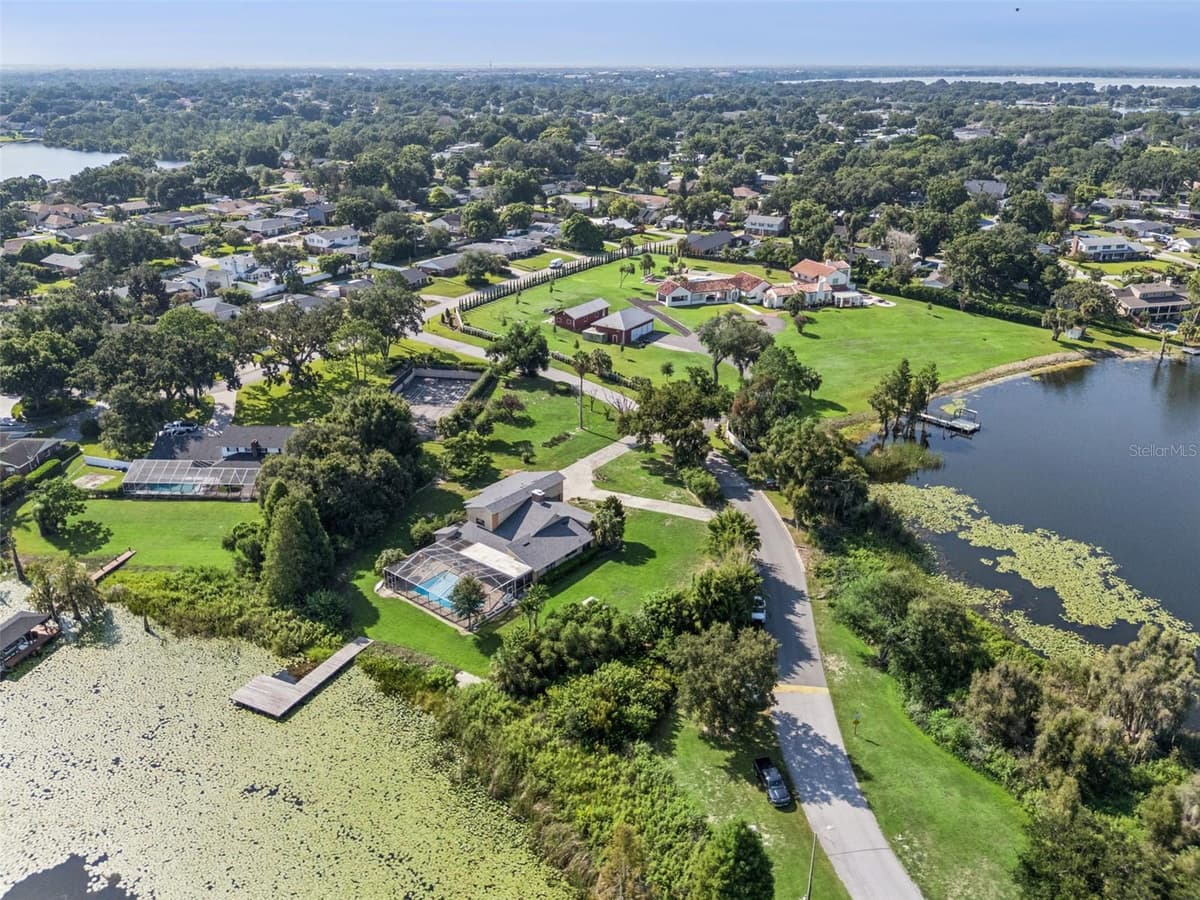 25 LAKEWOOD CAUSEWAY — photo 46 of 52