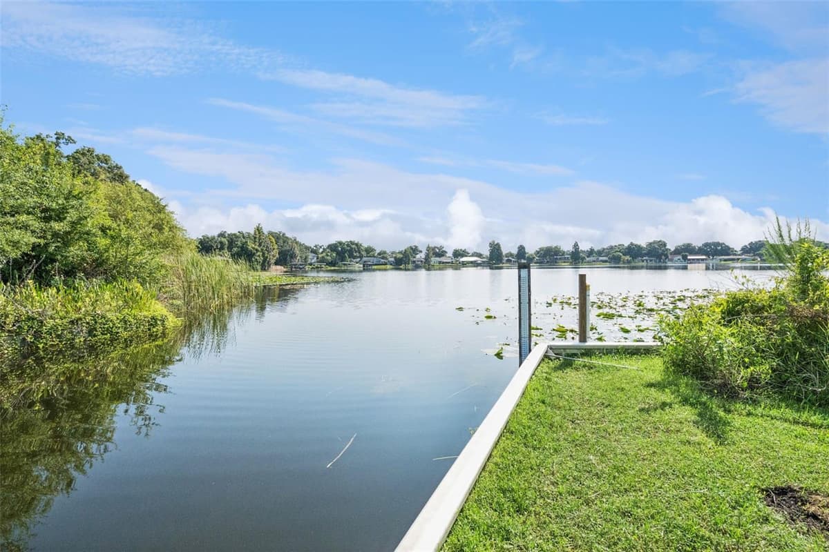 25 LAKEWOOD CAUSEWAY — photo 40 of 52