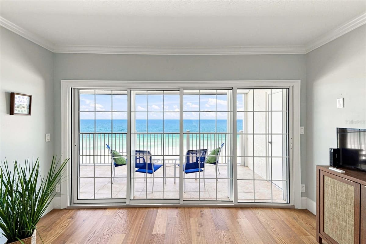 1586 GULF BOULEVARD — photo 7 of 62