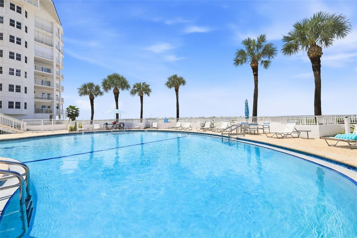 1586 GULF BOULEVARD — photo 42 of 62