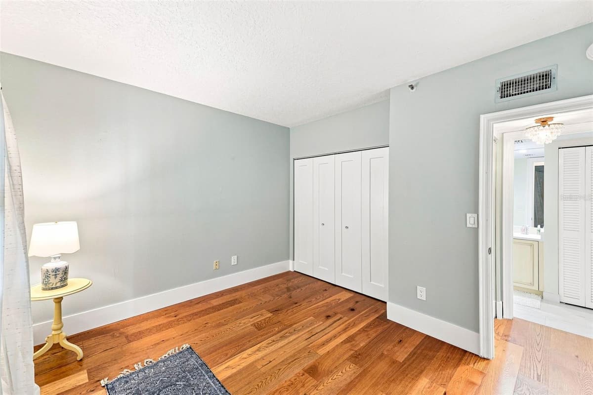 1586 GULF BOULEVARD — photo 31 of 62