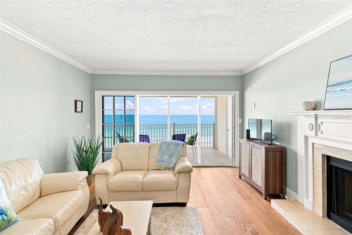 1586 GULF BOULEVARD — photo 10 of 62