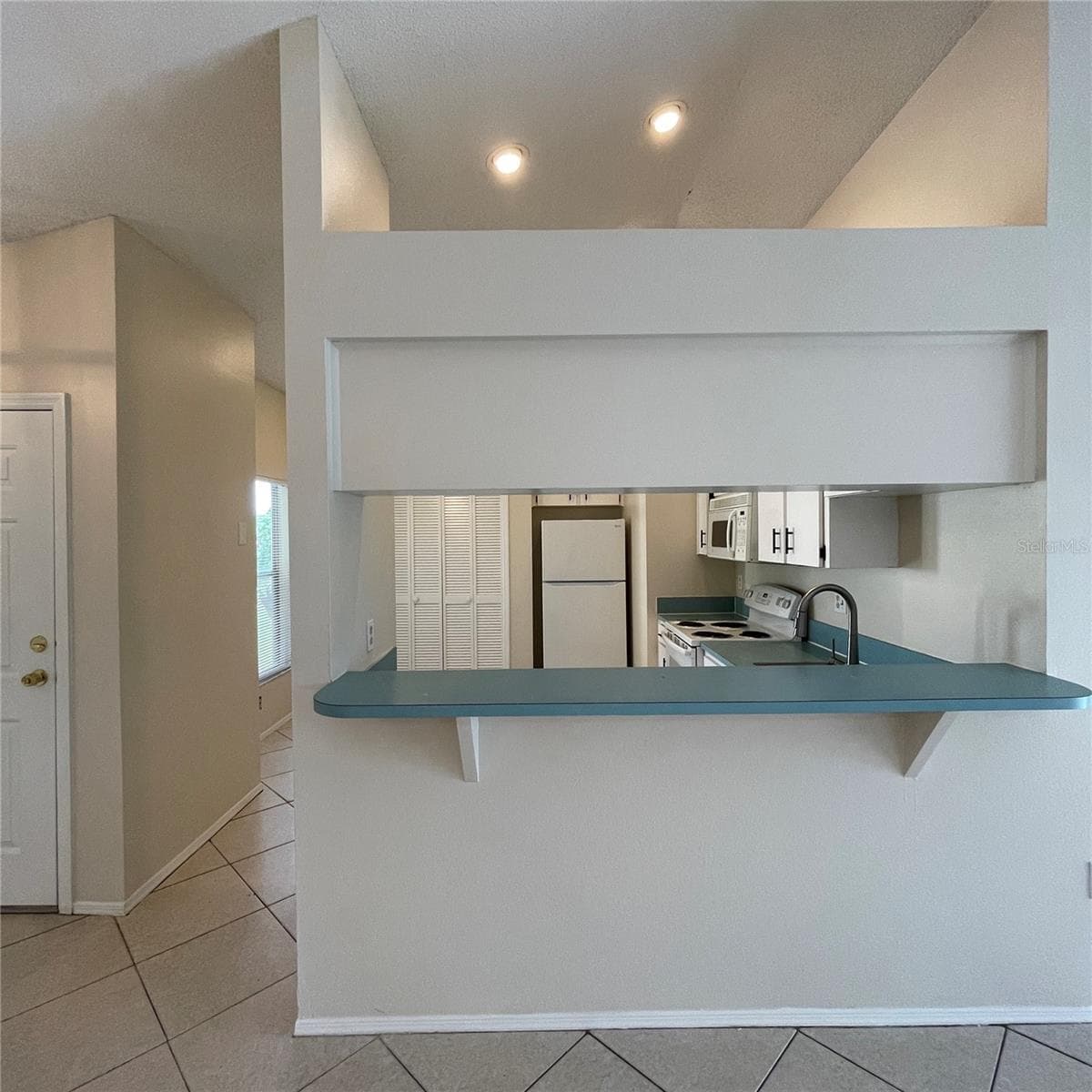 504 LAKE DEXTER BOULEVARD — photo 6 of 30