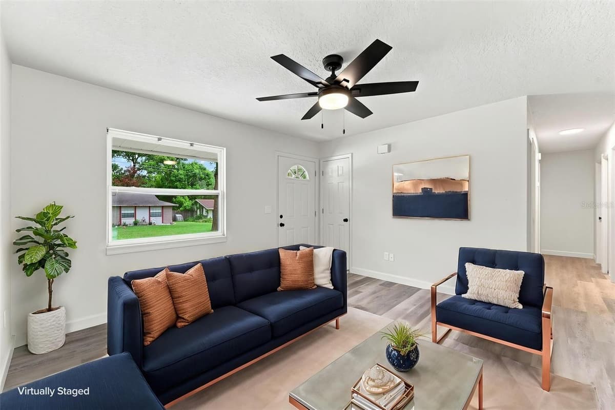 990 LISKEARD AVENUE — photo 4 of 29