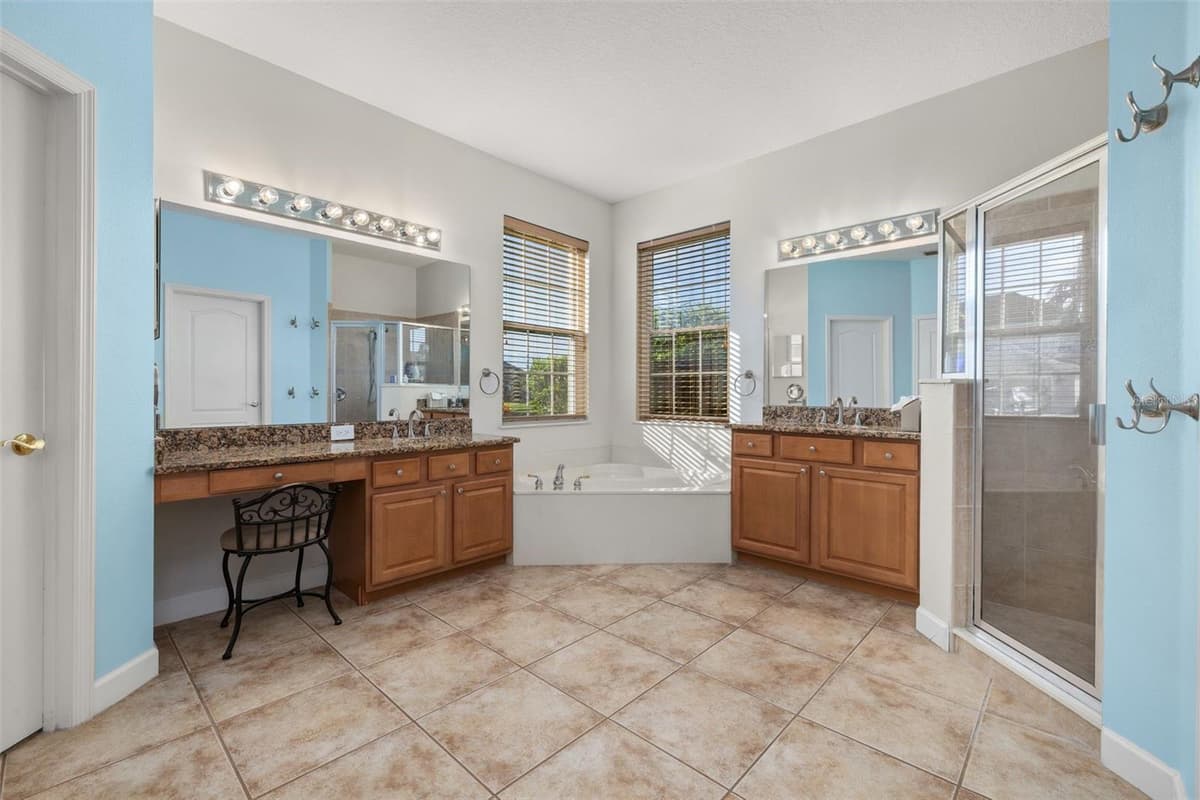 2039 HARBOR COVE WAY — photo 12 of 45