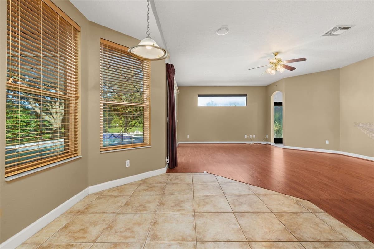 2039 HARBOR COVE WAY — photo 22 of 45