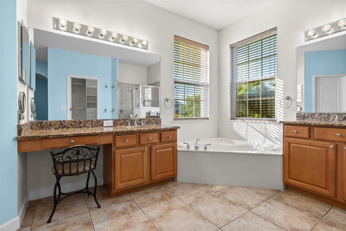 2039 HARBOR COVE WAY — photo 13 of 45