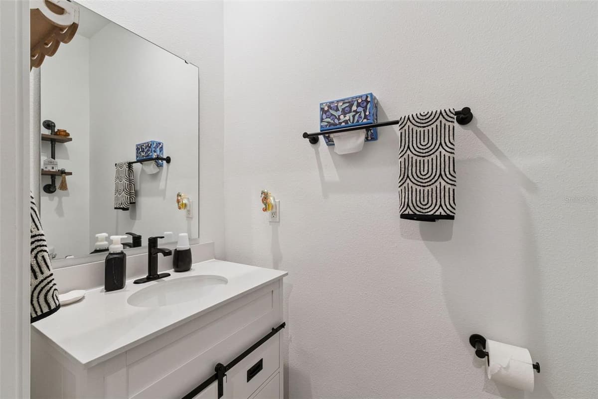 1406 BLUMBERG BOULEVARD — photo 22 of 54