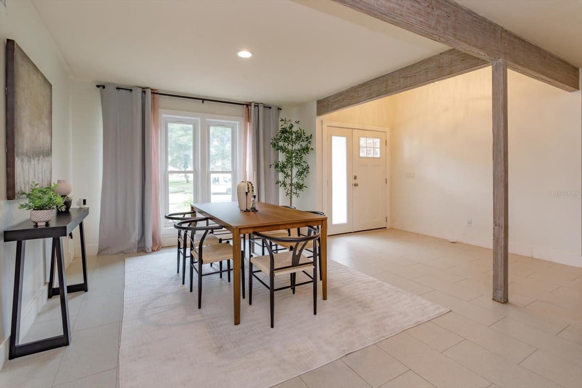 4951 COURTLAND LOOP — photo 7 of 33