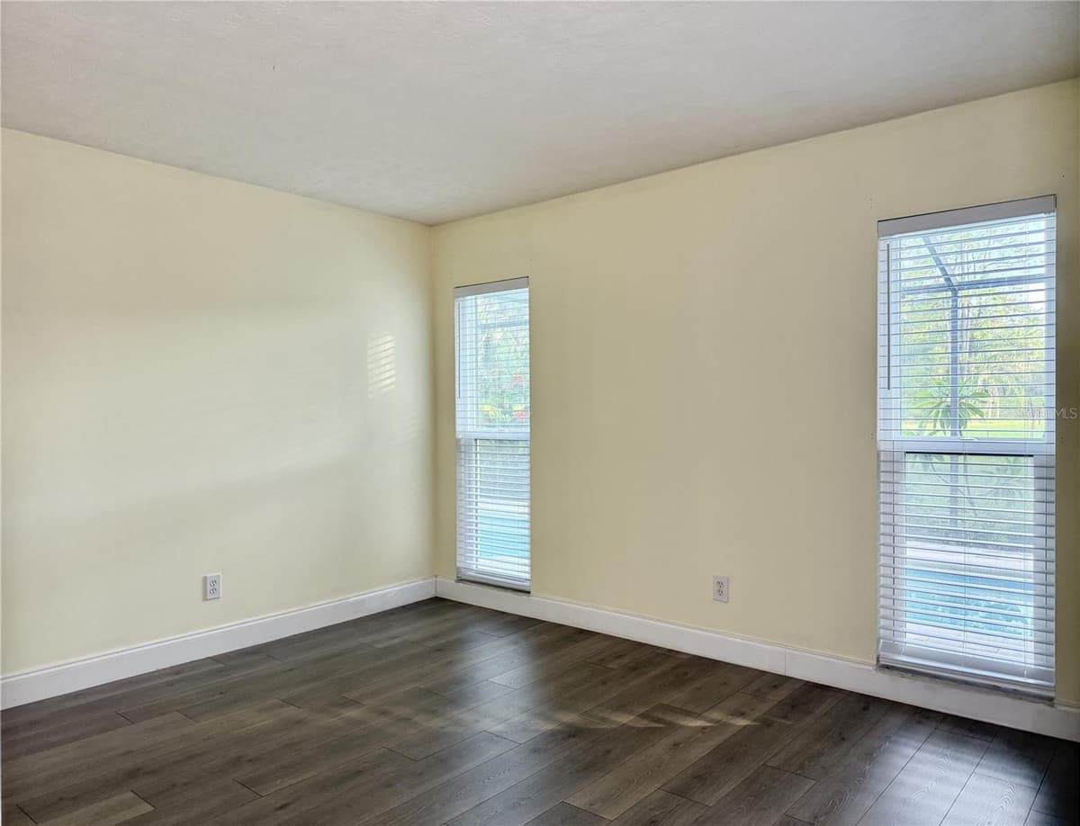 901 RIVER DRIVE — photo 43 of 73