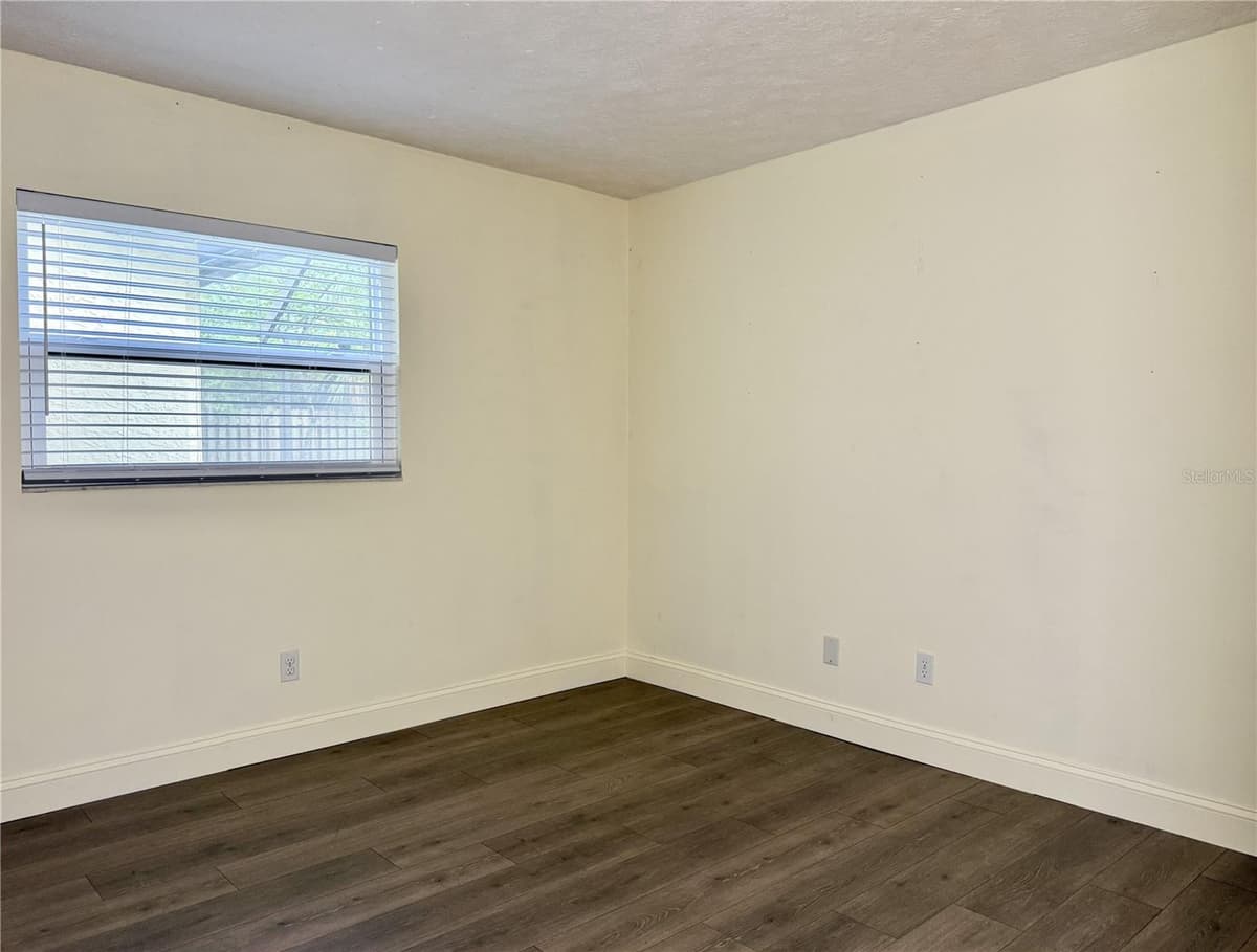 901 RIVER DRIVE — photo 38 of 73