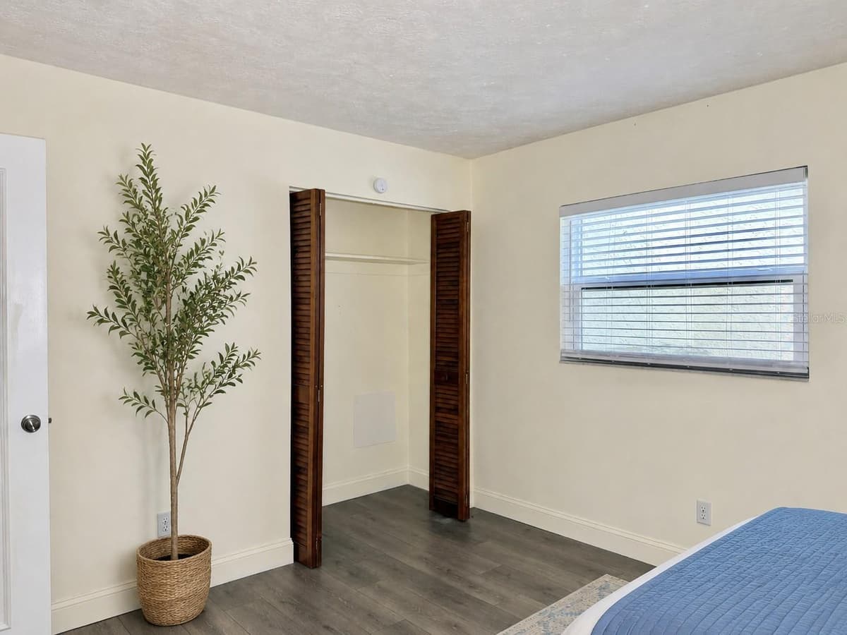901 RIVER DRIVE — photo 39 of 73