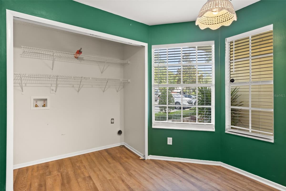 2776 LANCASTER COURT — photo 12 of 33