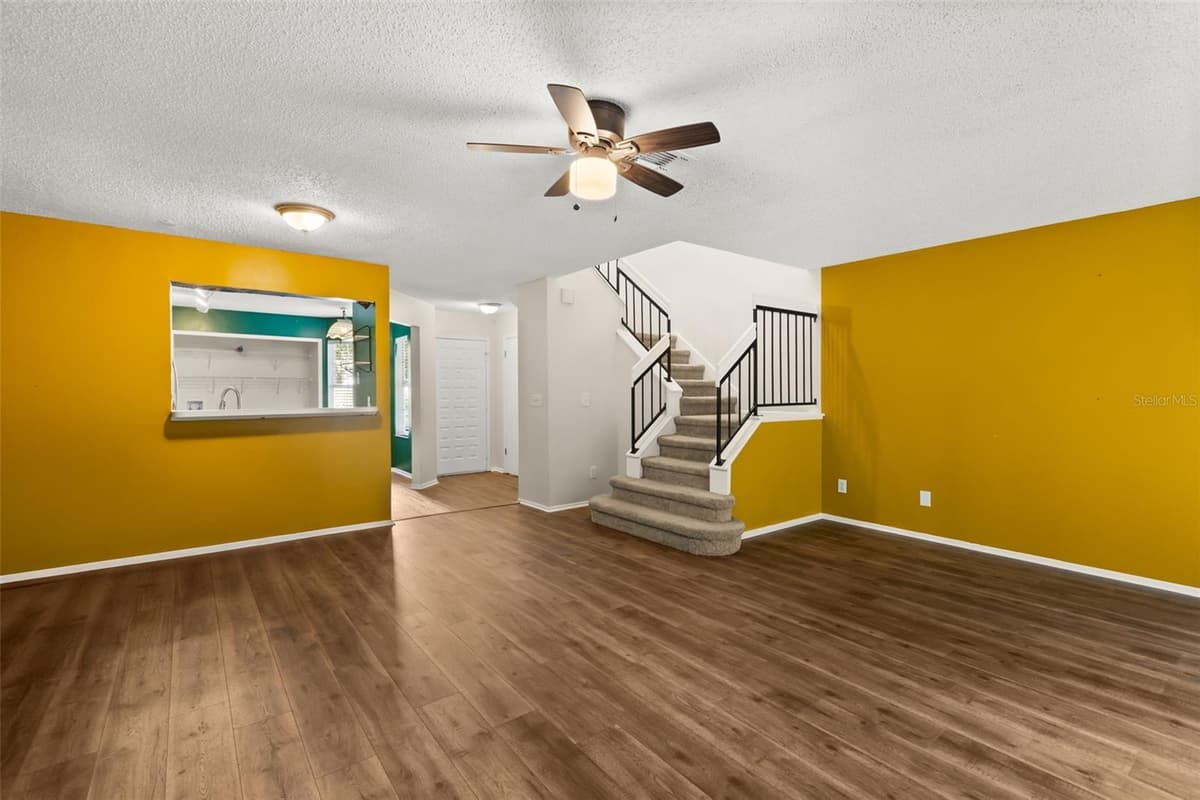 2776 LANCASTER COURT — photo 7 of 33