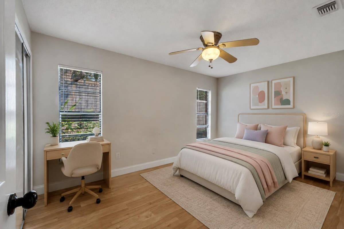 24 BAYRIDGE COURT — photo 44 of 55