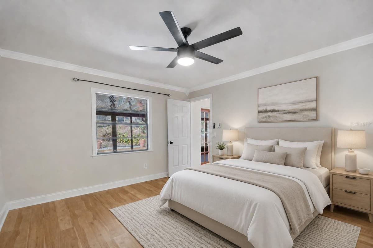 24 BAYRIDGE COURT — photo 33 of 55