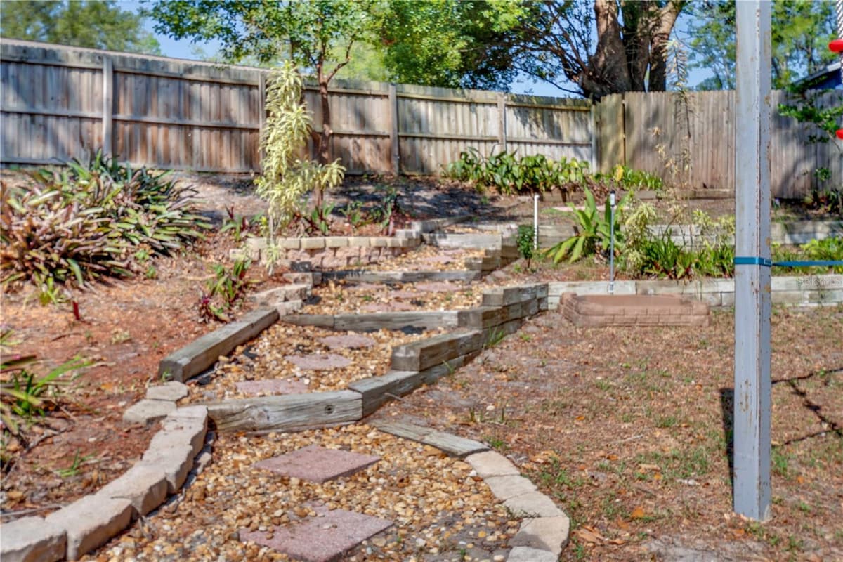 24 BAYRIDGE COURT — photo 53 of 55