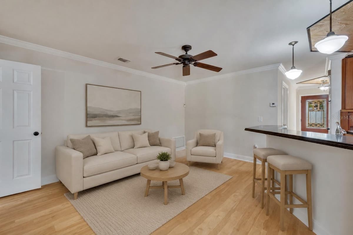 24 BAYRIDGE COURT — photo 40 of 55