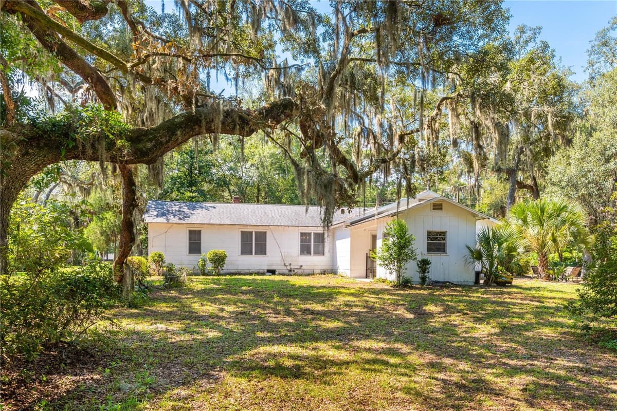 8443 FORT CAROLINE ROAD — photo 4 of 50