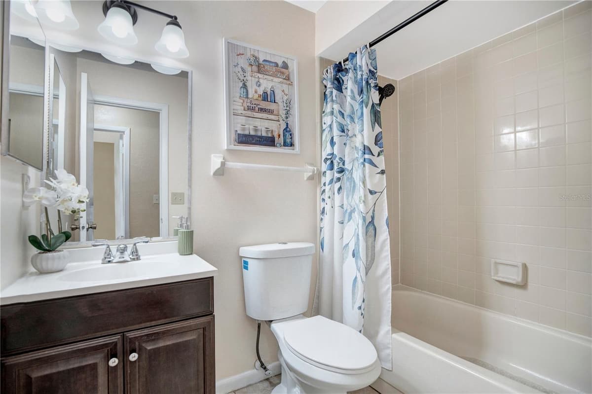 129 REEL COURT — photo 16 of 26