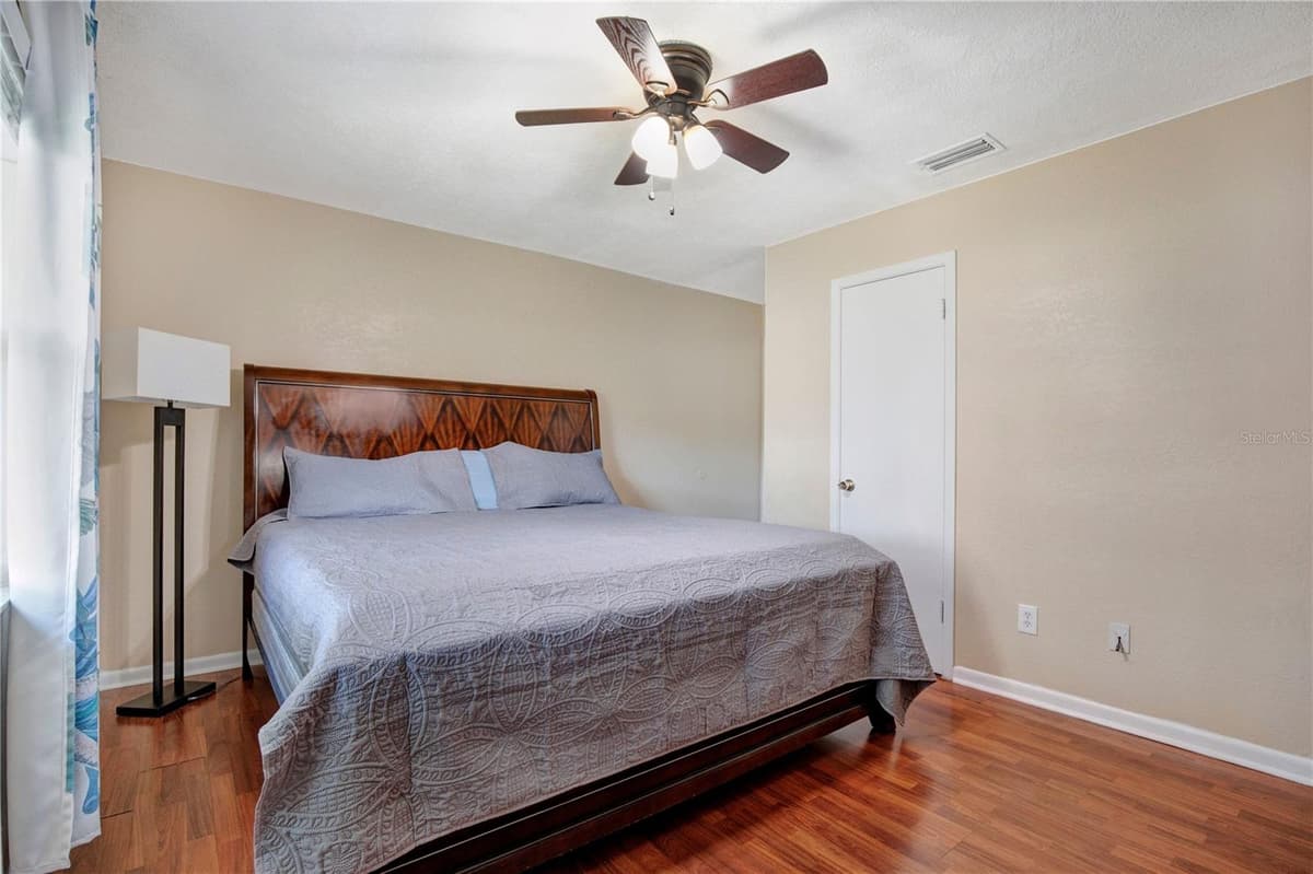 129 REEL COURT — photo 17 of 26
