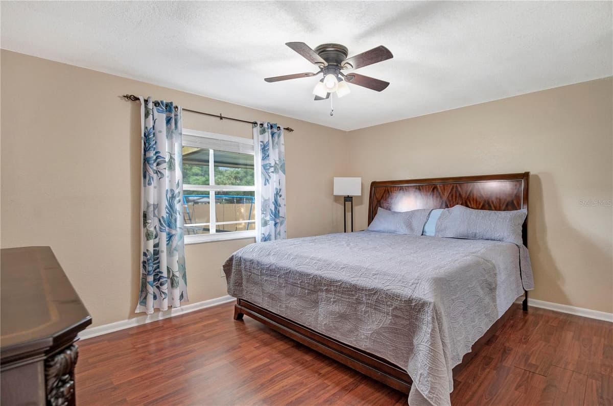129 REEL COURT — photo 18 of 26