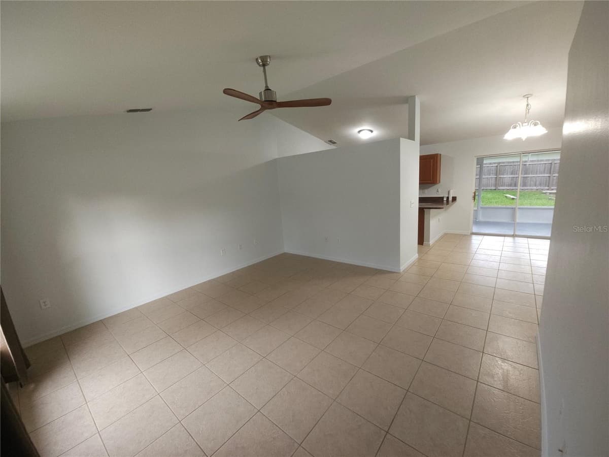 1445 3RD STREET — photo 3 of 19