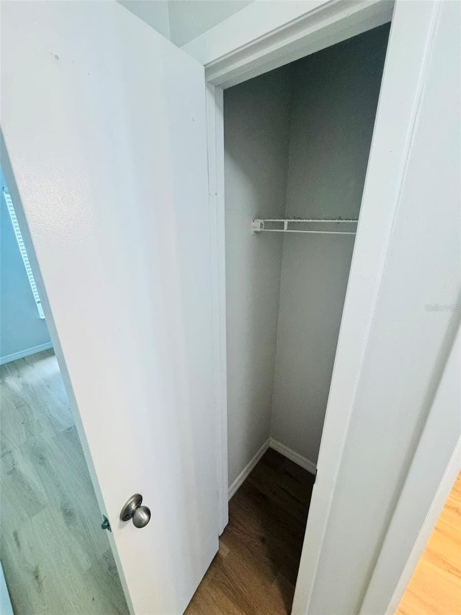 5151 GAINSVILLE DRIVE — photo 14 of 22