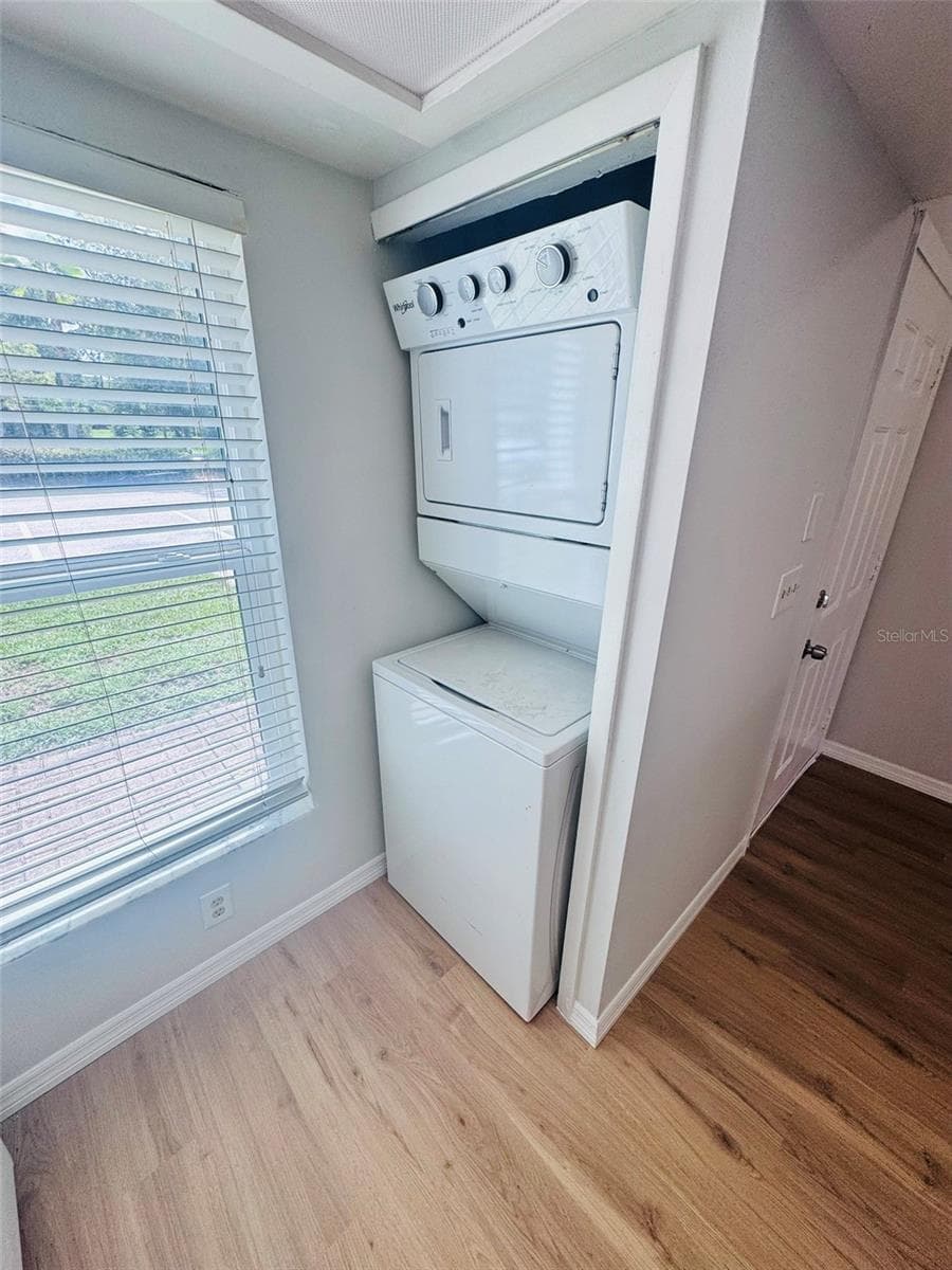 5151 GAINSVILLE DRIVE — photo 6 of 22