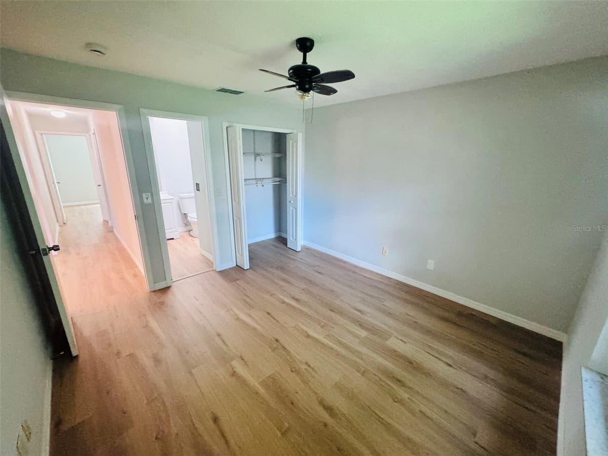 5151 GAINSVILLE DRIVE — photo 11 of 22