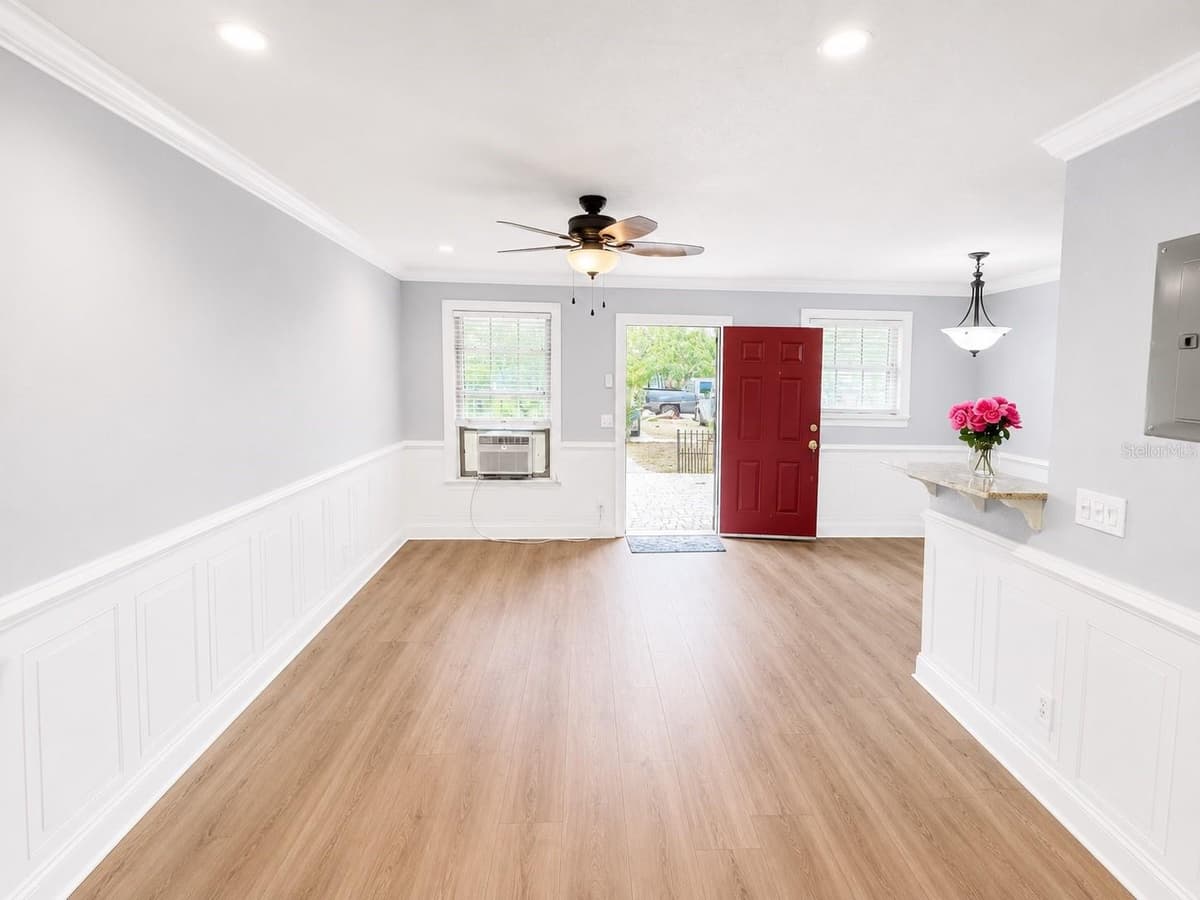 4666 KEN KNIGHT DRIVE — photo 9 of 23