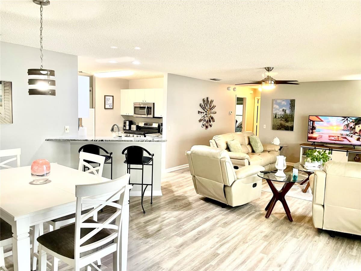 7811 173RD PANORAMA PLACE — photo 11 of 47