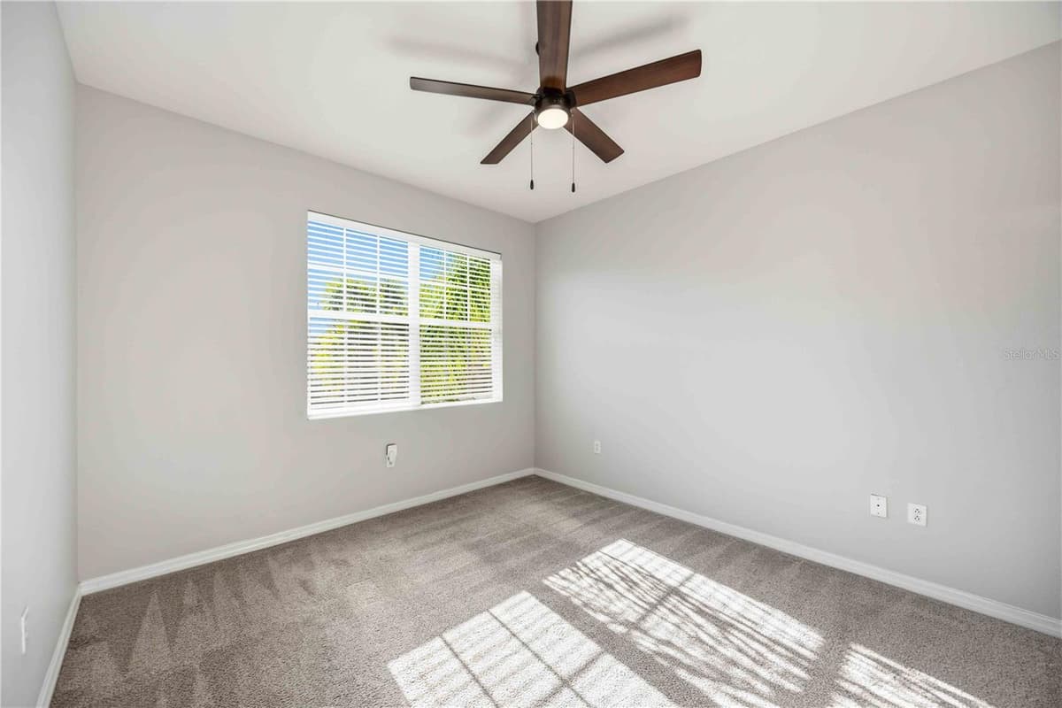 7927 LIMESTONE LANE — photo 18 of 31