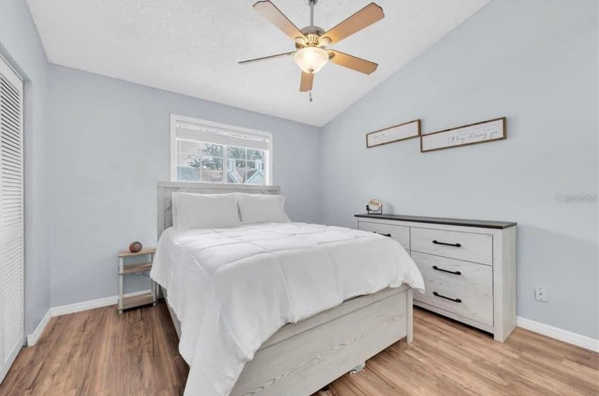 11338 STRATTON PARK DRIVE — photo 3 of 9
