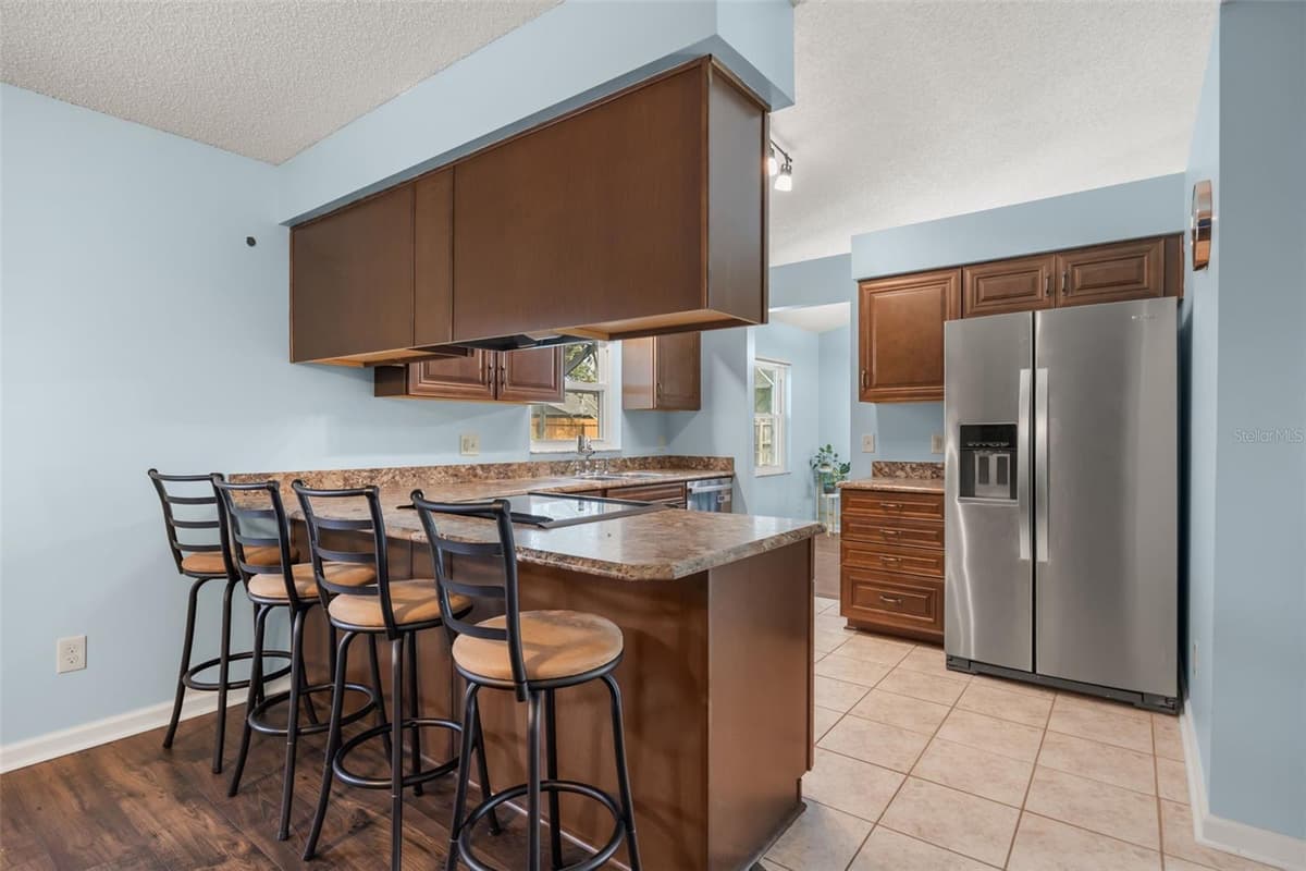 2642 MAJESTIC AVENUE — photo 15 of 37