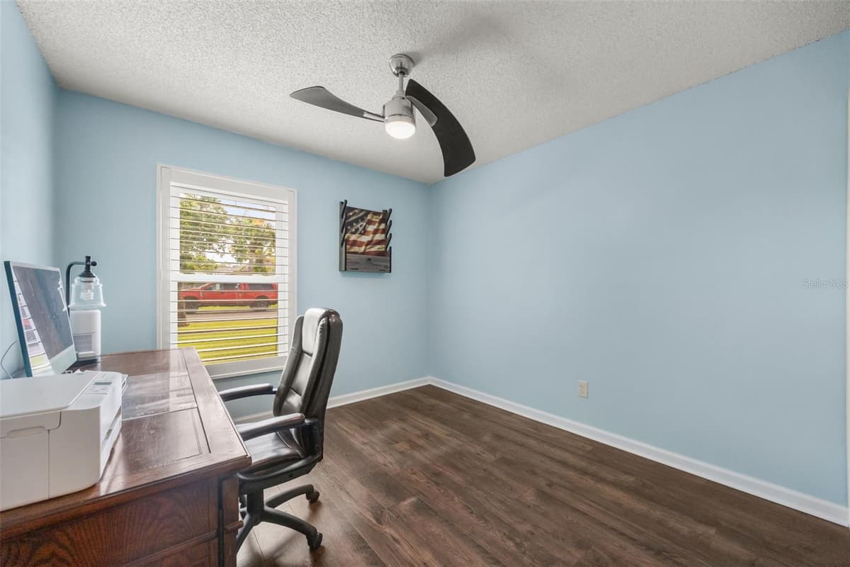 2642 MAJESTIC AVENUE — photo 25 of 37