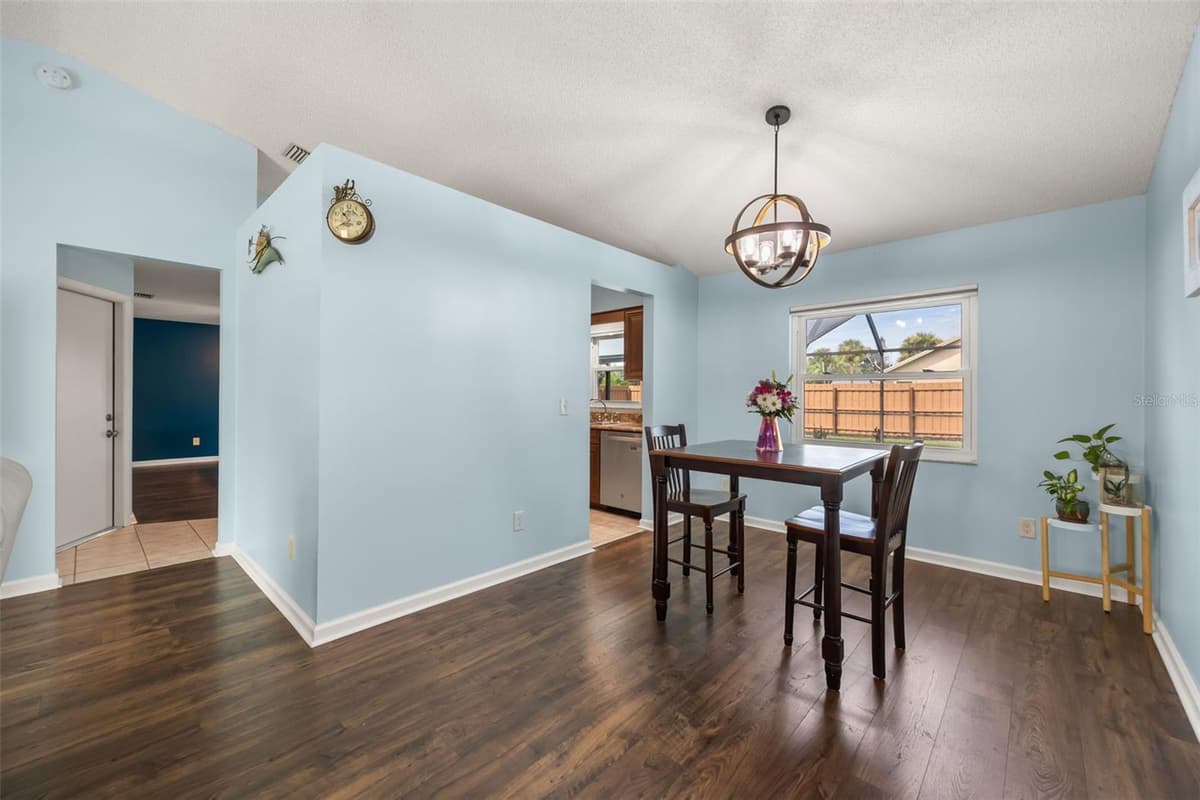 2642 MAJESTIC AVENUE — photo 12 of 37
