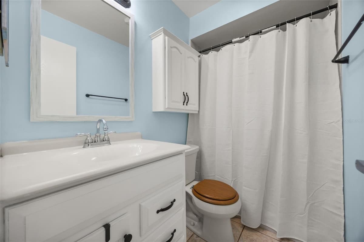 2642 MAJESTIC AVENUE — photo 21 of 37