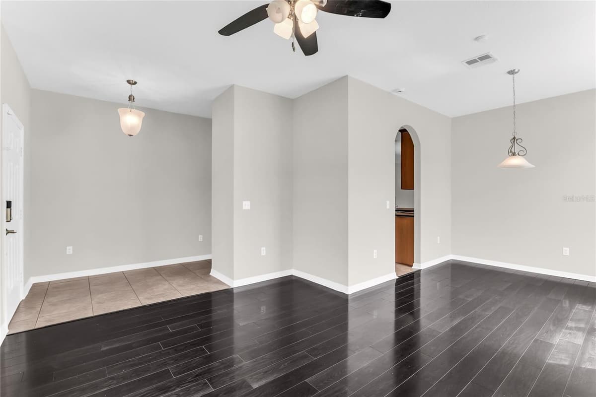 847 AYDEN OAK LANE — photo 8 of 54