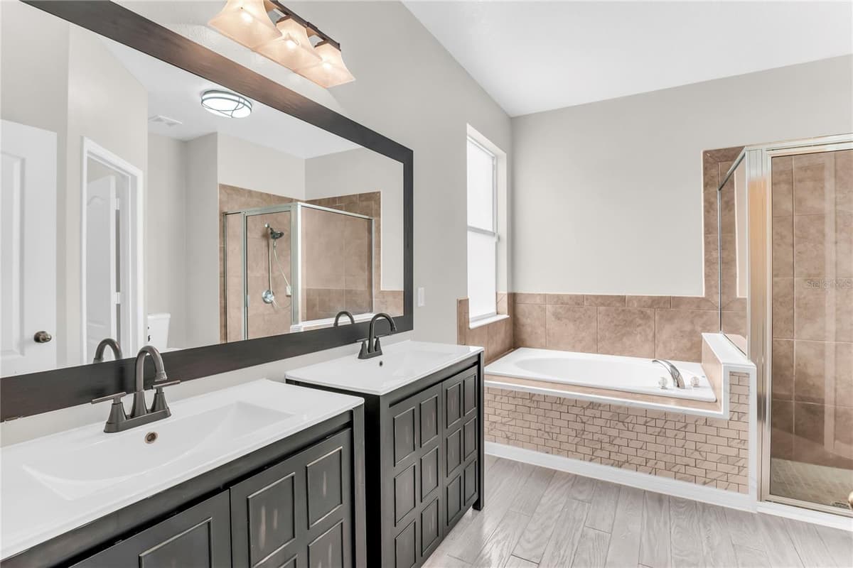 847 AYDEN OAK LANE — photo 28 of 54