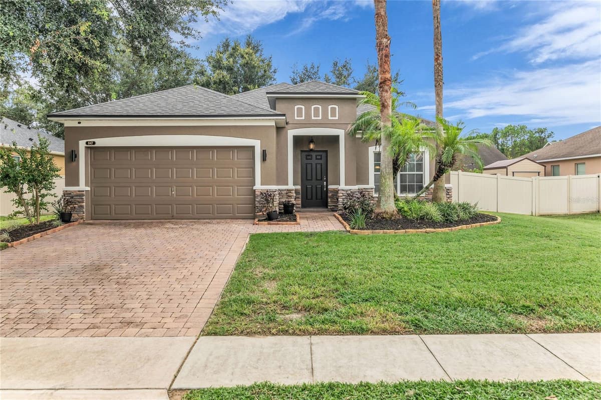 847 AYDEN OAK LANE — photo 4 of 54