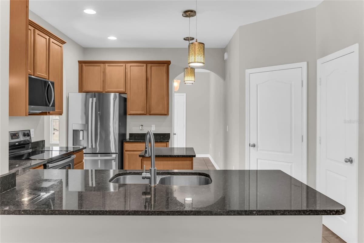 847 AYDEN OAK LANE — photo 16 of 54