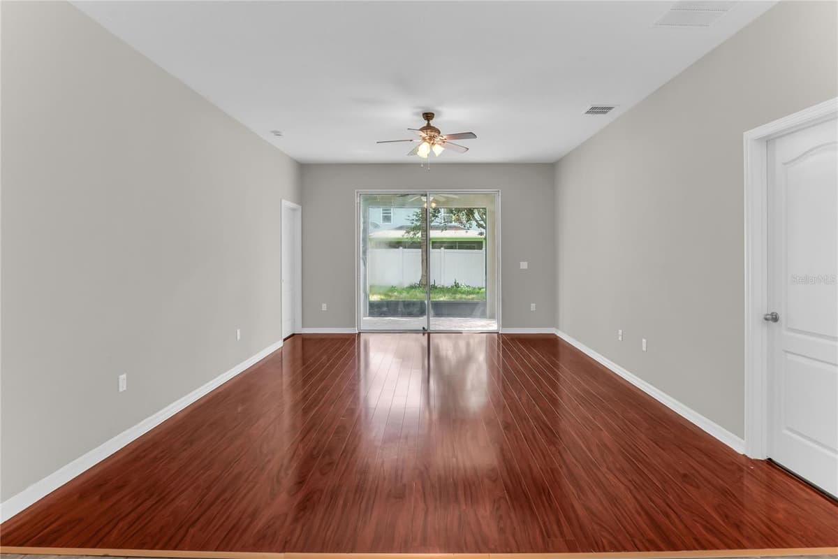847 AYDEN OAK LANE — photo 24 of 54